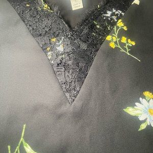 Versona Flower tank top